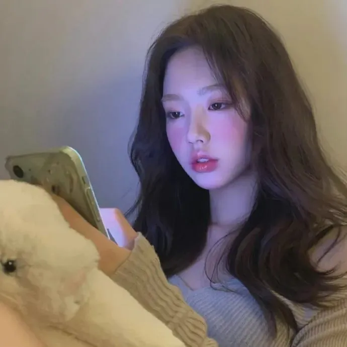 全运会田径赛场高燃瞬间，聚焦运动员精彩表现